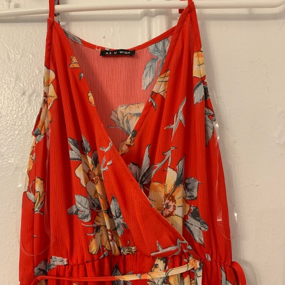 Red Flower Pattern Dress - Picture 4 of 8